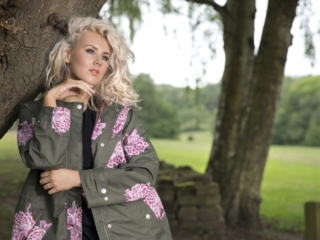 pretty blonde model image gazing